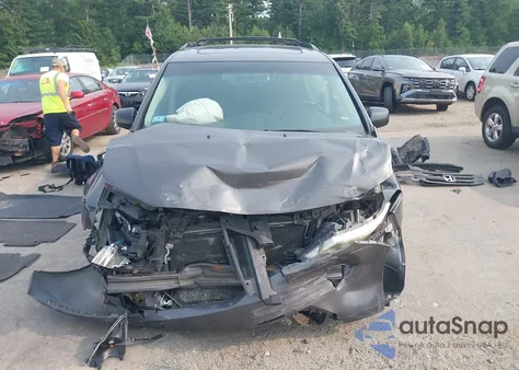 2011 Honda Odyssey Ex-L z USA, uszkodzony, nr VIN 5FNRL5H60BB018118